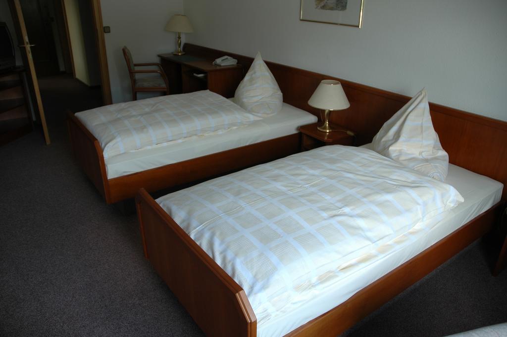 Hotel Heyder Burscheid Exterior photo